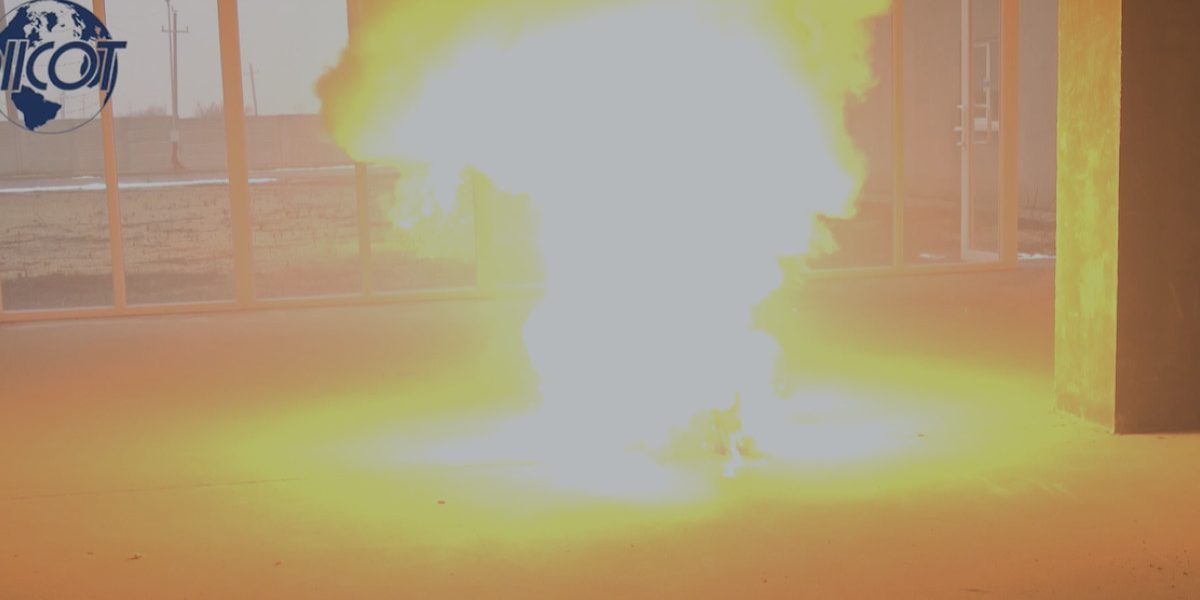 Ucraineni, acuzați că voiau să detoneze sediul unei firme din București, trimiși în judecată