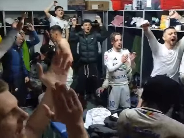 Am făcut damblaua în vestiar după victoria cu FCSB