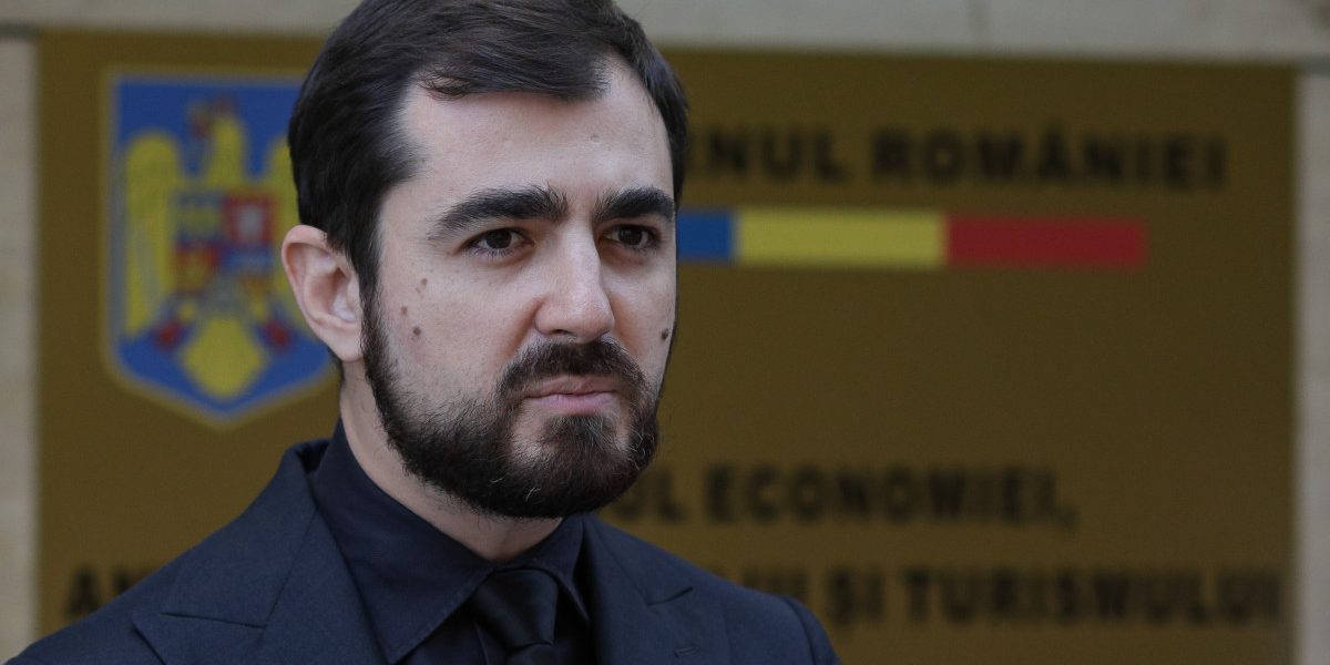 NĂSUI îl atacă pe Grindeanu: „Se miră de economia pe care a prăbușit-o”