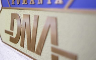 Comisar-șef din Bacău, ARESTAT la domiciliu pentru MITĂ de 1.000 de lei