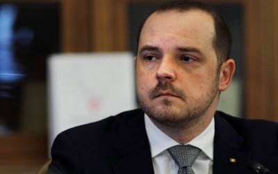 Ministrul Sănătății, Alexandru Rogobete, a declarat duminică la Antena 3 CNN că de gândește deja la o campanie de transparentizare și la elaborarea unor reguli clare pentru toate clinicile medicale, pentru a preveni astfel de situații pe viitor