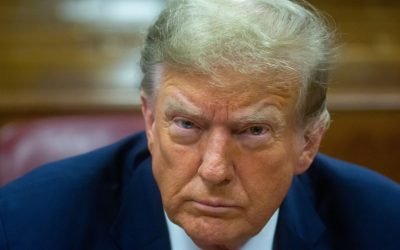 Un înalt oficial de la Casa Albă a dezvăluit joi că președintele american Donald Trump a discutat cu consilierii săi despre posibilitatea retragerii unei părți din trupele americane din Europa