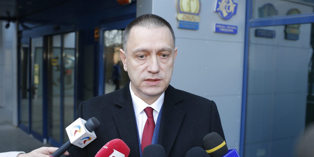 Fifor, ultimatum pentru Bolojan: Demisia! Nu vinde activele în criză!