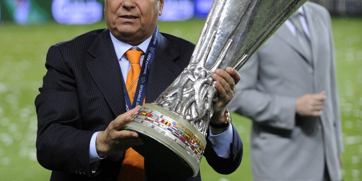 Fotbalul românesc, în șoc după moartea legendarului Mircea Lucescu
