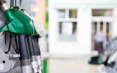 Guvernul a adoptat vineri o ordonanță de urgență care aduce modificări semnificative în fiscalitatea sectorului energetic, vizând reducerea prețurilor la motorină și introducerea unei contribuții de solidaritate pentru companiile din domeniu