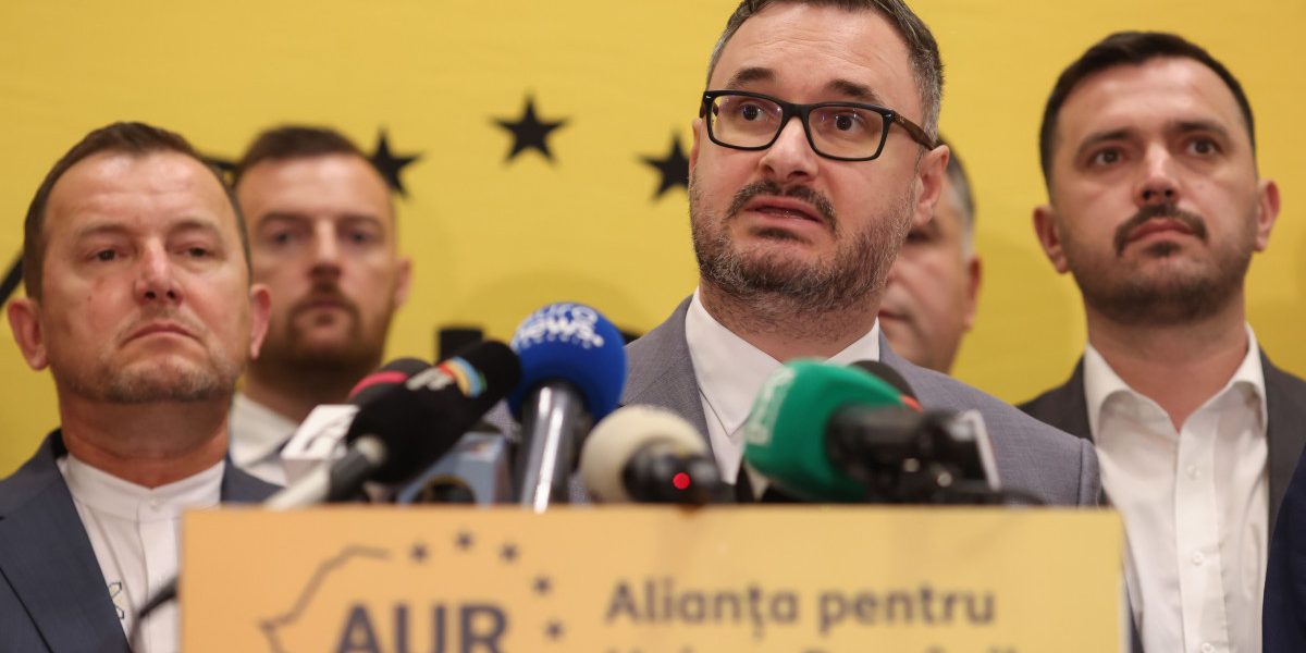 USR, furios pe AUR: „E boală mintală!” Scandal în Parlament după o declarație