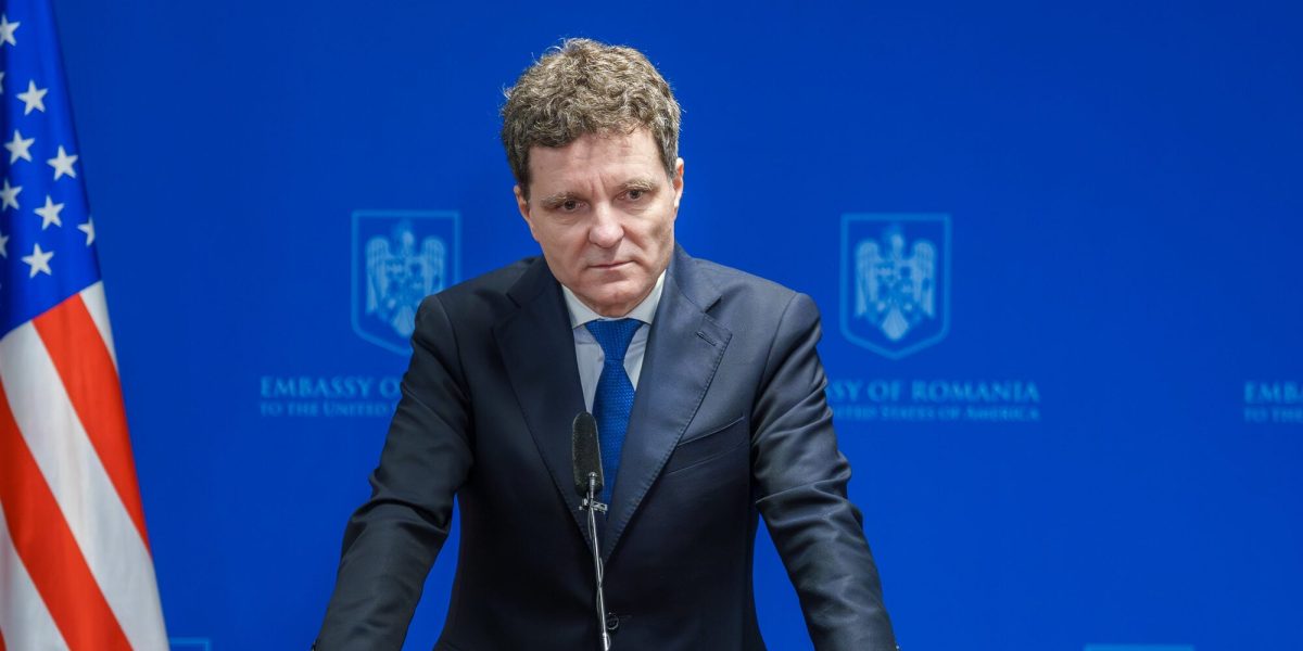 Președintele vrea resincronizarea SRI cu DNA în lupta anticorupție