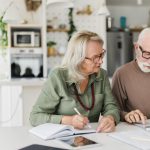 ASF dă liber la banii din Pilonul III: Schimbări majore pentru pensionari