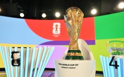 CĂLĂTORIILE CĂTRE CUPA MONDIALĂ 2026 SĂRBĂTORESC MOMENTUL CALIFICĂRII: RD Congo ȘI IRACUL DEVIN PRIMELE ORAȘE CALIFIATE DIN AFRICA ȘI ORAȘELE FINALISTE DIN ORIENTUL Mijlociu Trei echipe au bifat, în sfârșit, visul de a participa la Campionatul Mondial din 2026, care va fi organizat pentru prima dată în trei țări simultan: Statele Unite, Mexic și Canada