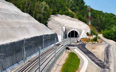 Un tunel feroviar cu o lungime de 10 kilometri propus în zona Predeal ar putea revoluționa transportul feroviar din România, conform unei analize realizate de specialiști