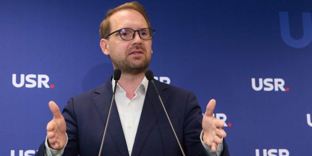 Fritz, atac la PSD: „Vreți butoanele înapoi, ca pe vremea Ciucă-Ciolacu”