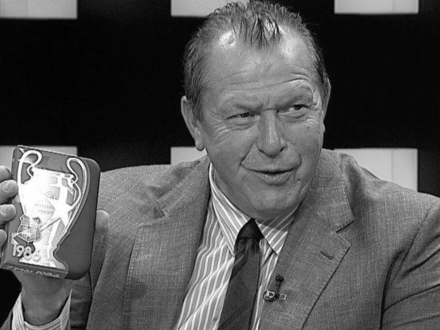 Helmut Duckadam, legenda fotbalului românesc, a împlinit recent 67 de ani, iar suporterii FCSB-ului l-au onorat prin mesaje pline de admirație și respect