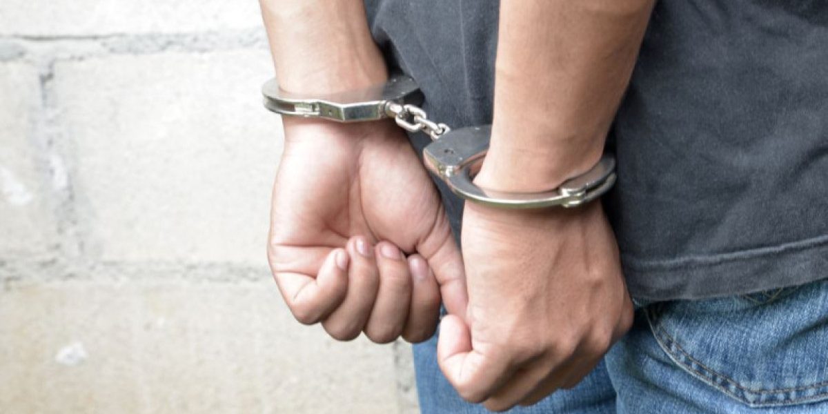 Bărbat din Hunedoara, REȚINUT pentru instigare la ură pe rețelele sociale