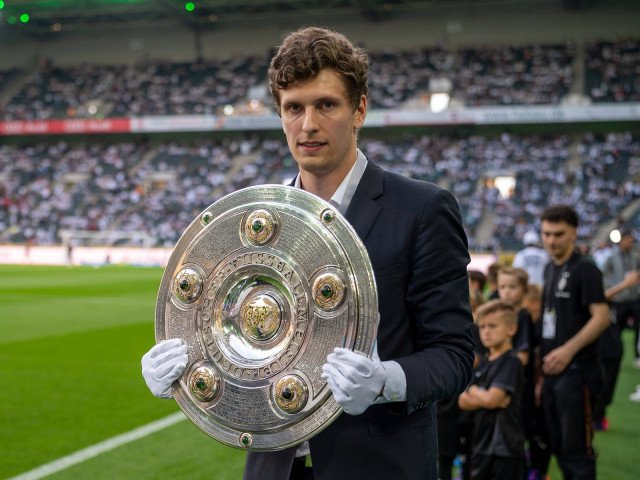 Vfb Stuttgart versus Borussia Dortmund în direct la DGS 2, Freiburg – Bayern 2-3, spectacol total în Germania