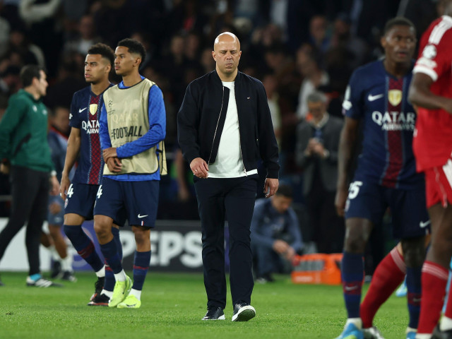 Arne Slot, la un pas de Liverpool: Ce a spus după PSG – dezamăgire UCL