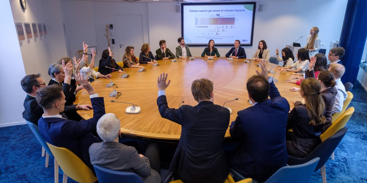 Comisia Europeană, planuri de ajutor pentru criza din Orientul Mijlociu