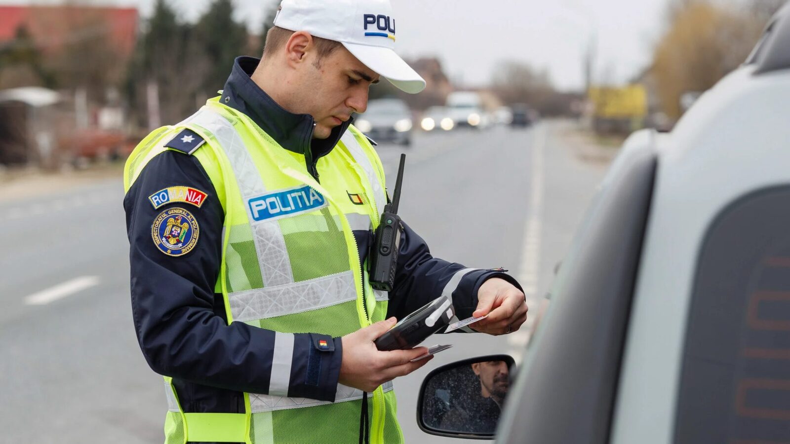 Noi reguli pentru permise din 2026: ce riscă șoferii cu permis expirat?