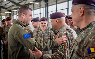 Ministrul Apărării și șeful SM în Bosnia: România preia comanda UE