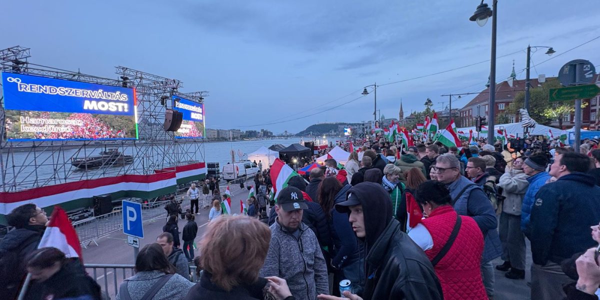 Budapesta, în sărbătoare după eșecul lui Orban: „A fost un masacru electoral”