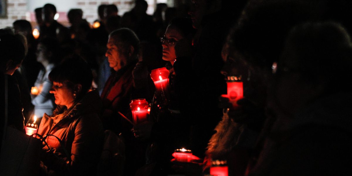 Câți români merg la Slujba de Înviere? Sondaj EXCLUSIV despre obiceiurile de Paște