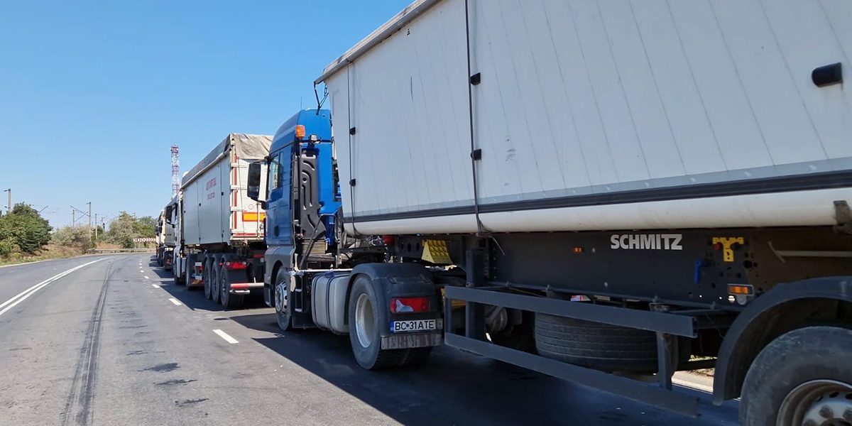 Șoferii, ÎNGROZIȚI de scumpiri: Viteză MAXIMĂ redusă la 82 km/h