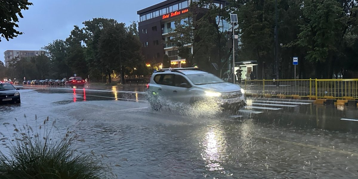 METEO: Vremea se schimbă la mijlocul lui aprilie! Ploi frecvente în România