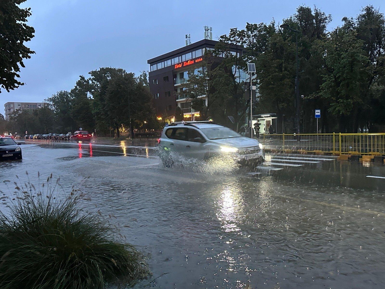 METEO: Vremea se schimbă la mijlocul lui aprilie! Ploi frecvente în România