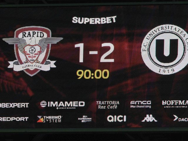 Rapid a suferit o înfrângere neașteptată pe teren propriu, pierzând cu U Cluj și atingând astfel borna negativă de 12 meciuri consecutive fără victorie