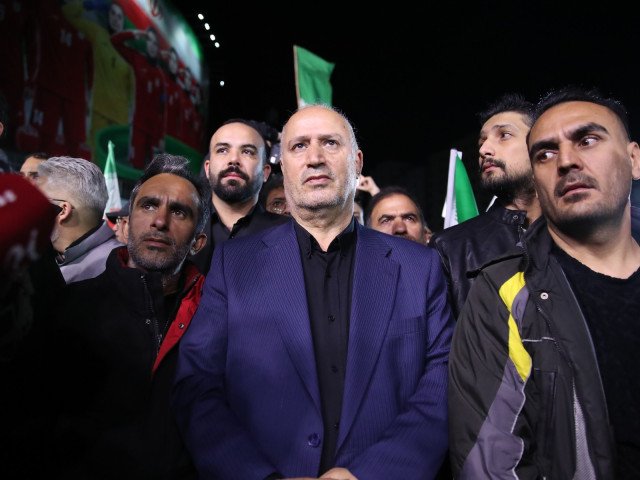 Iranienii se retrag după ce solicitarea lor a fost respinsă