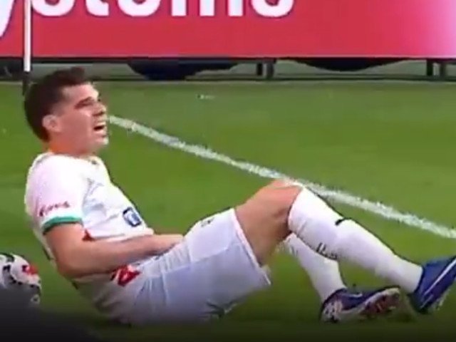 Reacția oficialilor turci după accidentarea lui Ianis Hagi a venit sub forma unor avertismente și expresii de îngrijorare, după ce fotbalistul român s-a accidentat grav în timpul meciului dintre Galatasaray și CFR Cluj