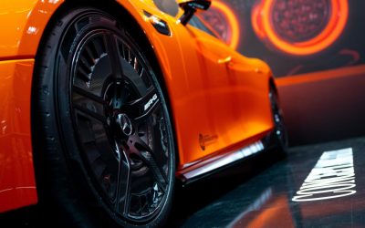 Mercedes AMG GT, fără plată la pompă. România, țară de 1,4 mil. € furate saptămânal