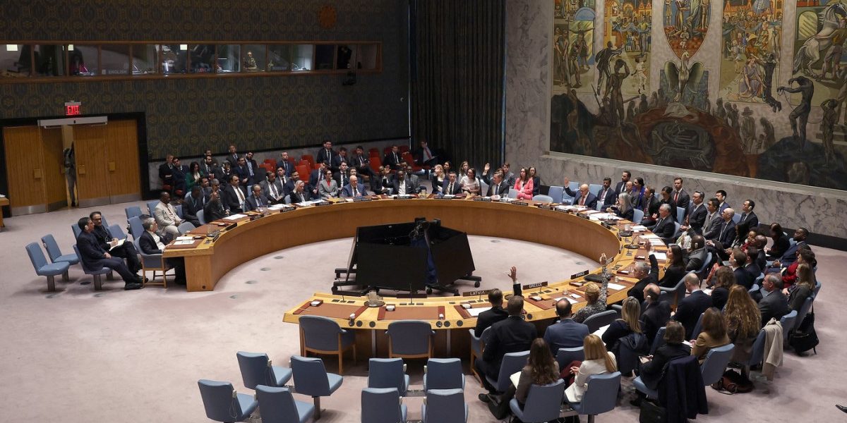 China și Rusia blochează rezoluția ONU privind Strâmtoarea Ormuz