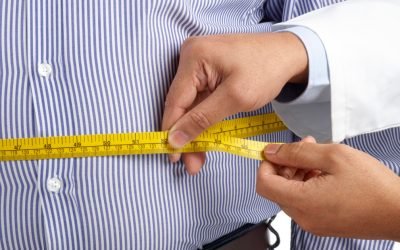 Riscul crescut de insuficiență cardiacă legat de grăsimea abdominală Un studiu internațional recent a confirmat faptul că acumularea de grăsime în zona abdominală crește semnificativ riscul de insuficiență cardiacă