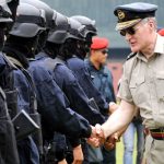 Fost șef al armatei: Marea Britanie, extrem de vulnerabilă. Apărarea, refăcută-n 10 ani