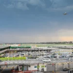 Haos pe aeroportul din Milano: Zeci de pasageri blocați, unii au leșinat