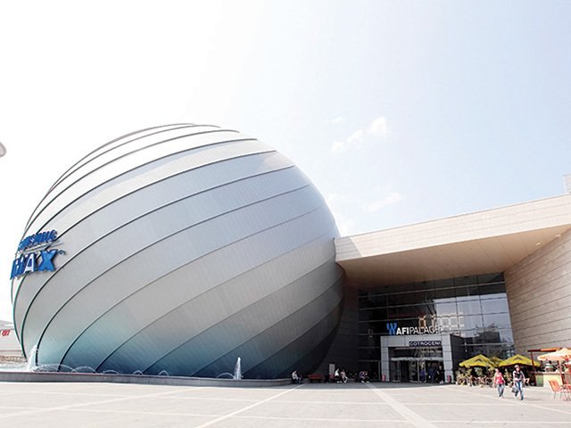 România este un magnet pentru AFI Europe, grupul imobiliar israelian, generând o treime din valoarea activelor și peste 40% din profitul operațional al companiei