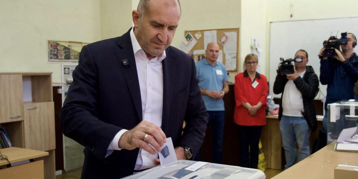 RĂSTURNARE în Bulgaria: Partidul lui Rumen Radev, victorie la anticipate