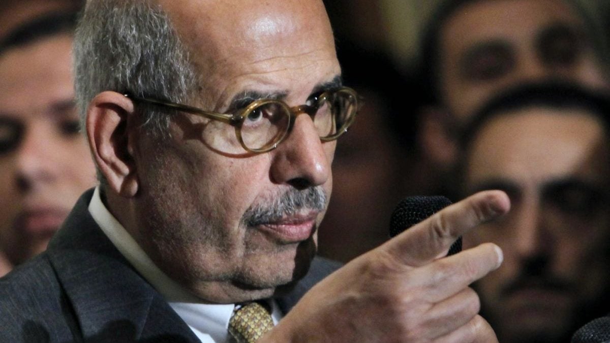Mohamed ElBaradei, laureat al Premiului Nobel pentru Pace și fost director al Agenției Internaționale pentru Energie Atomică (AIEA), a lansat duminică un apel vehement către comunitatea internațională pentru a-i opri pe președintele american Donald Trump, pe care l-a numit explicit „nebun”