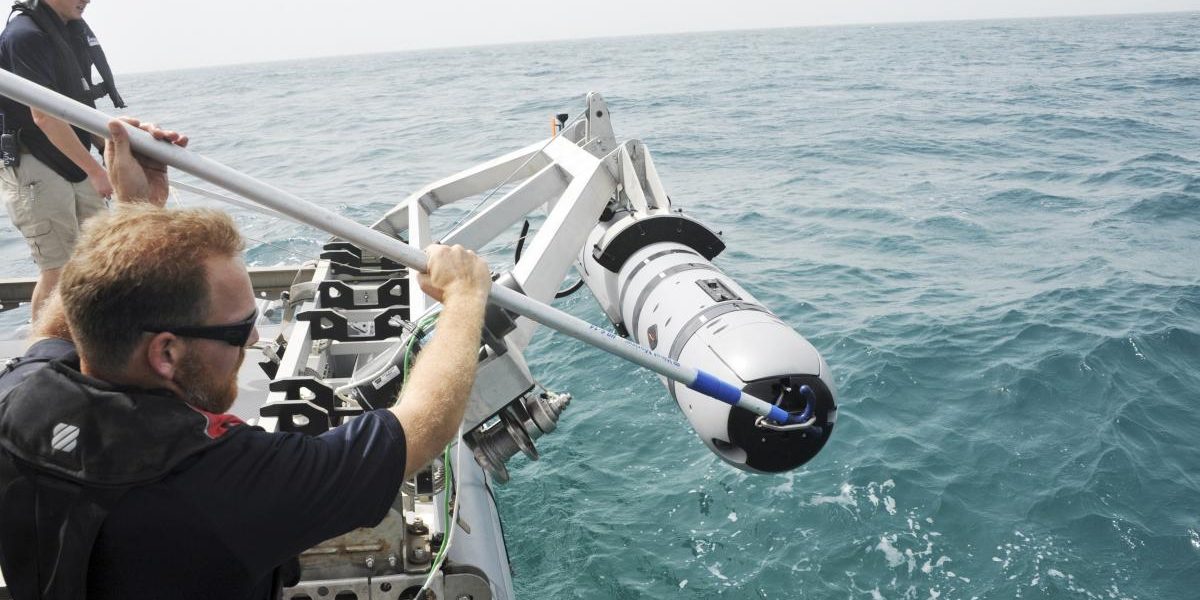 SUA trimit drone submarine în Ormuz: Război împotriva minelor iraniene!