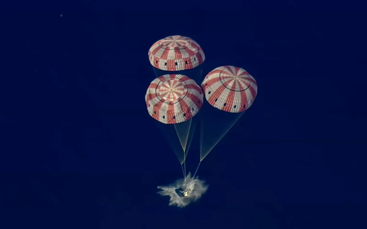 Orion a revenit: Astronauții Artemis II, teferi după misiunea istorică