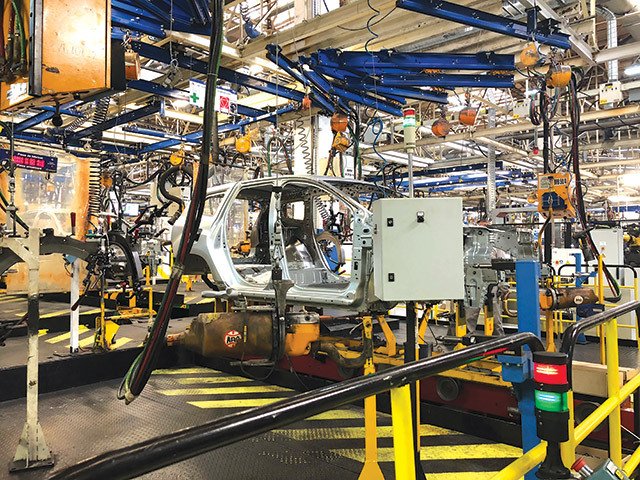 Ford Craiova, record istoric, Dacia în cădere liberă. Producția auto, minus 5,4%