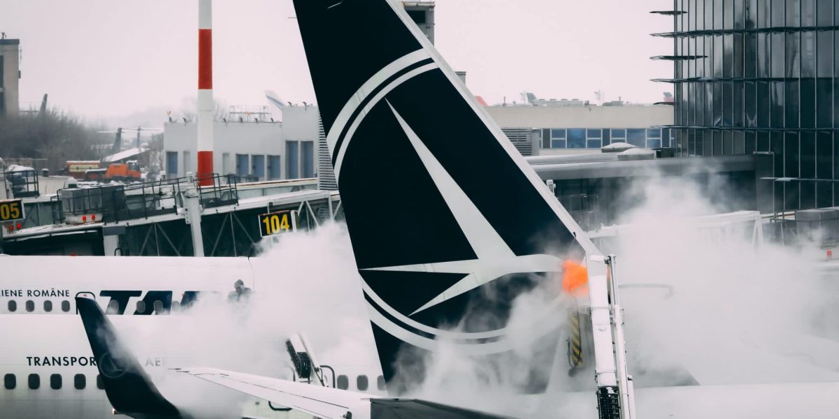 UE pregătește măsuri de criză: Războiul din Orientul Mijlociu pune în pericol combustibilul avioanelor