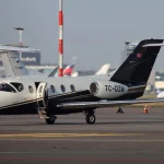 Avionul special, cu Lumina Sfântă la București: Ce dotări are și cine-l pilotează