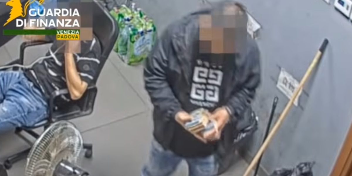 Bancă secretă la Padova: Milioane de euro spălate, 12 arestați