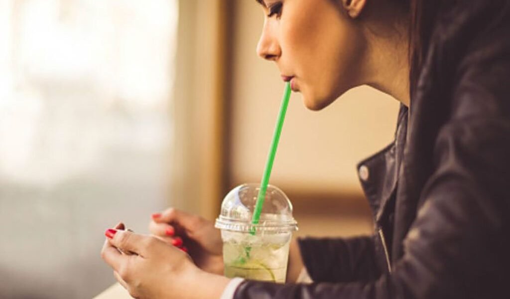 Ce să bei după Paște pentru un ficat „resetat”? Rețete naturale și rapide