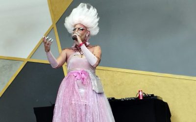 Beni Mihai, de la corul bisericesc la Drag Queen pe ritm de pop-rock