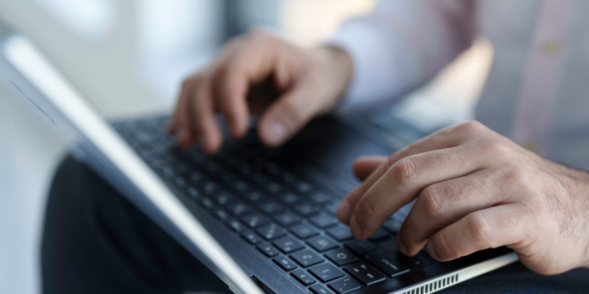 Atenție la țepele cu Interpol, Europol sau Poliția Română, avertizează DNSC