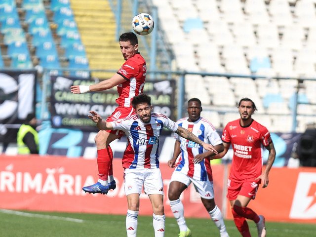 Oţelul Galaţi a obţinut prima victorie în play-out-ul Ligii I, învingând Hermannstadt cu scorul de 2-0, într-un meci disputat pe stadionul Oțelul