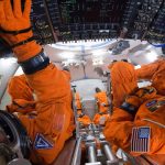 Capsula revine pe Pământ: spectacolul reintrării în atmosferă