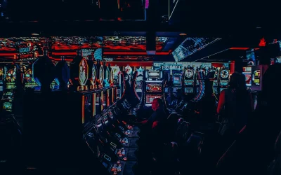 Primăria Brașov propune reguli noi pentru jocurile de noroc, limitând amplasarea acestora în apropierea școlilor și spitalelor Noul regulament al Primăriei Brașov, care urmează să fie aprobat în perioada următoare, introduce restricții clare în privința amplasării sălilor de jocuri de noroc